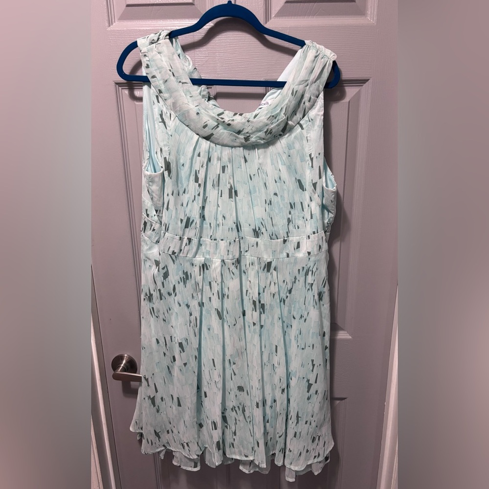 Summer mid-length sleeveless dress mint green brand new never worn